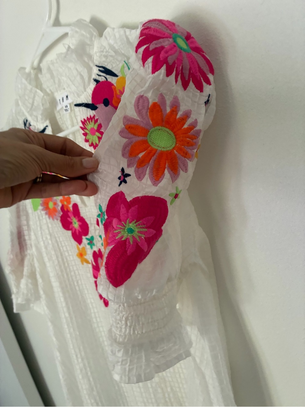 THML White V-Neck Blouse with Pink & Orange Floral Embroidery - Picture 3 of 7
